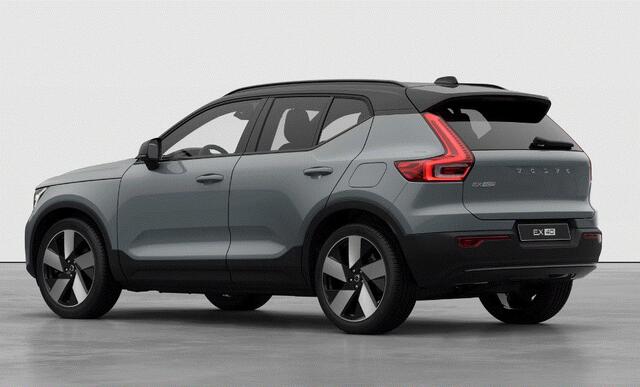 Volvo EX40 252PK Single Motor Extended Range Plus 82 kWh / Lounge pakket / Extra getint glas / Panoramadak / 360 camera / 20'' velgen / Zwart dak