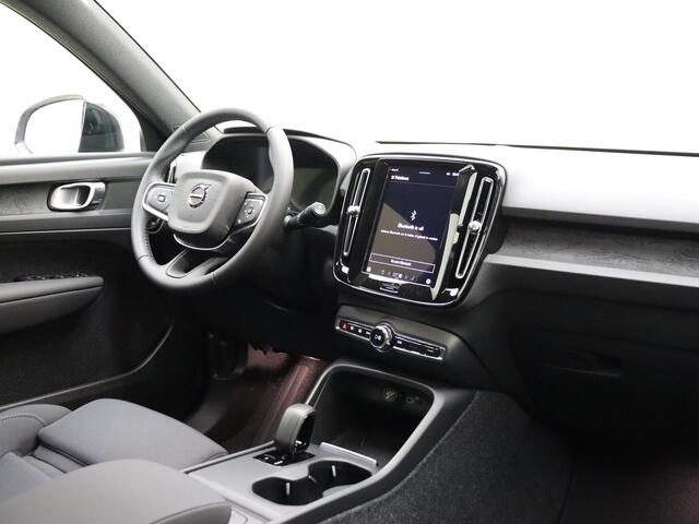 Volvo EX40 Extended Range Business Edition / Voorraadkorting ¤ 4800,- / Adapt. Cruise / BLIS / 360 Camera / Stoel + Stuurw. verwarming / getint glas / 19'' Velgen /