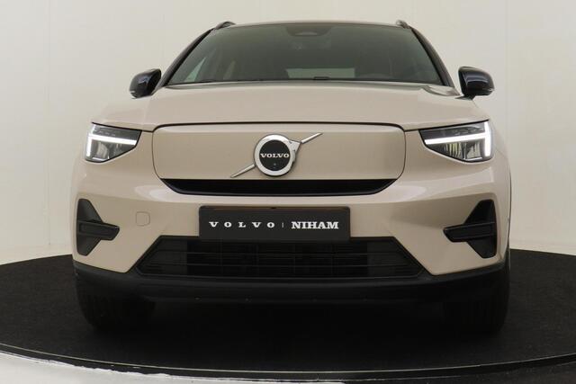 Volvo EX40 SINGLE MOTOR EXTENDED RANGE ULTRA 82 kWh -PANO.DAK|360°CAM|TREKHAAK|HARMAN/KARDON|20"