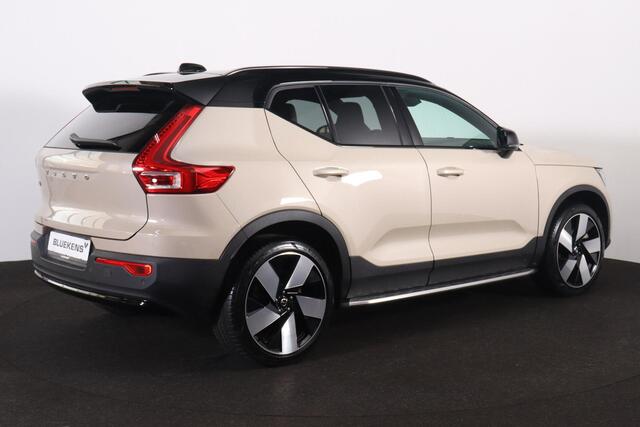 Volvo EX40 Performance Ultra 82 kWh - Panorama/schuifdak - IntelliSafe Assist & Surround - 360º Camera - Harman/Kardon audio - Verwarmde voorstoelen, stuur & achterbank - Parkeersensoren voor & achter - Elektr. bedienb. voorstoelen met geheugen links - Wollen bekled