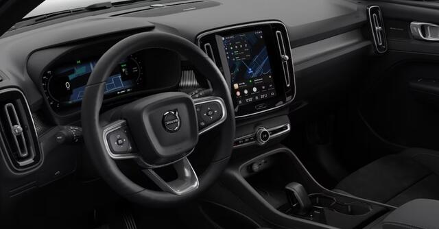 Volvo EX40 Extended Range Ultra Black Edition / DIRECT LEVERBAAR / Panorama dak / 360 camera / Nubuck / Stoel/- en stuurverwarming / Harman Kardon /