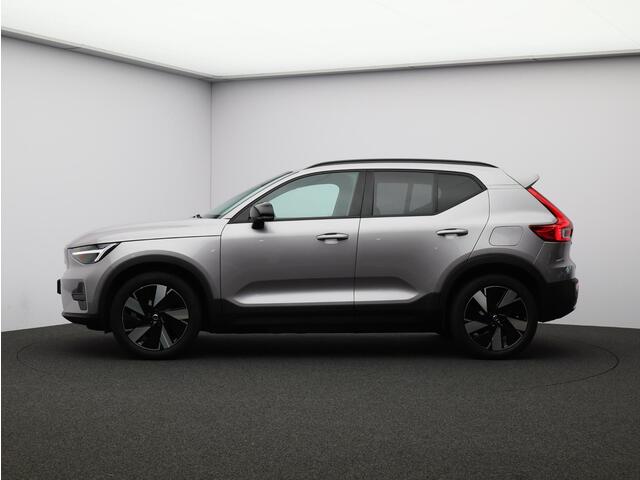 Volvo EX40 Single Motor 252PK Extended Range Core 82 kWh / Business Edition / All Season Banden / Verwarmbare Voorstoelen + Stuurwiel / 19" / Harman Kardon / BLIS / Adaptive Cruise /