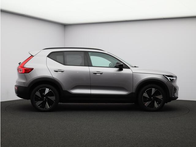 Volvo EX40 Single Motor 252PK Extended Range Core 82 kWh / Business Edition / All Season Banden / Verwarmbare Voorstoelen + Stuurwiel / 19" / Harman Kardon / BLIS / Adaptive Cruise /