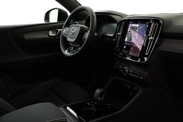 Volvo EX40 SINGLE MOTOR EXTENDED RANGE ULTRA BLACK ED. 82 kWh -PANO.DAK|HARMAN/KARDON|360°CAM|ADAP.LED|POWER-SEATS|20"