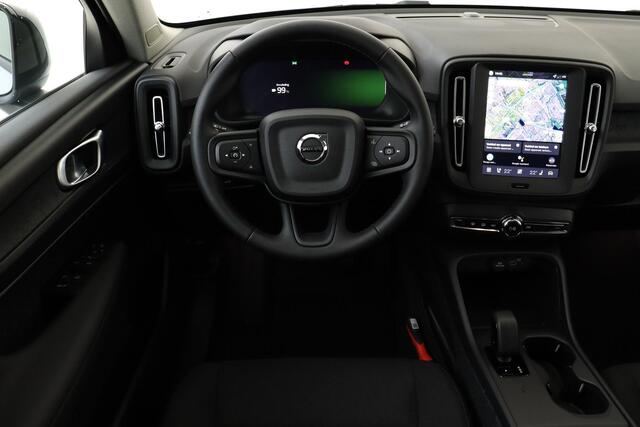 Volvo EX40 SINGLE MOTOR ESSENTIAL 70 kWh -CAMERA|CRUISE|DAB|CARPLAY|19"