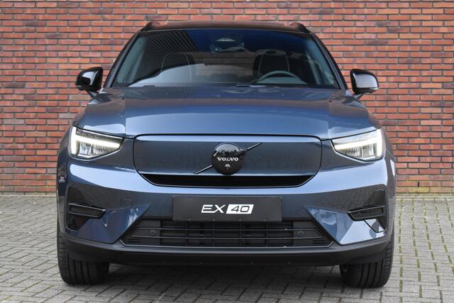 Volvo EX40 Twin Motor 408PK Ultra Black Edition 82 kWh | Sidebars |