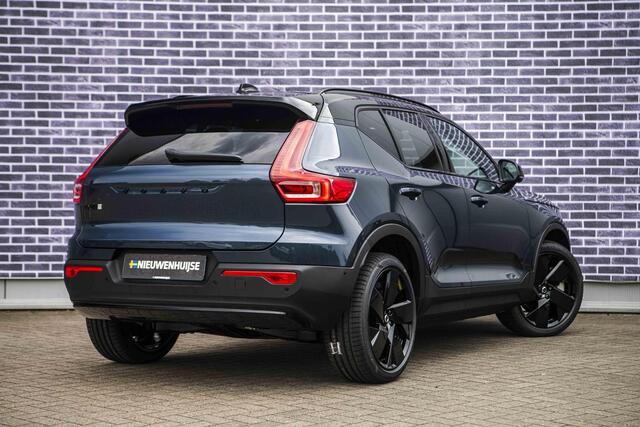 Volvo EX40 Single Motor Extended Range Ultra Black Edition | Europa | Harman Kardon audio | 20" | Schuif-/kanteldak | Getint Glas | Elektrische stoelverstelling | Nubuck bekleding | Adaptive Cruise Control | Dodehoekdetectie |