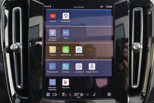 Volvo EX40 Performance Ultra Black Edition 82 kWh - Panorama/schuifdak - IntelliSafe Assist & Surround - 360º Camera - Harman/Kardon audio - Verwarmde voorstoelen, stuur & achterbank - Parkeersensoren voor & achter - Elektr. bedienb. voorstoelen met geheugen links -