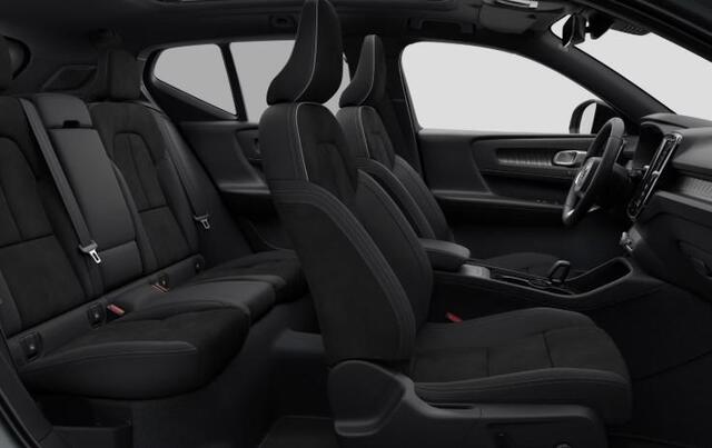 Volvo EX40 Single Motor Ext. Range Ultra Bl. Ed. Eur. 82 kWh | Google | Long Range | Adaptieve Cruise Control | 360 Camera | Warmtepomp | Stuurverwarming | Draadloos Opladen Telefoon | Zitverlenging | Schuif-/Kanteldak | Harman Kardon Audio | Getint Glas | Stoelverw