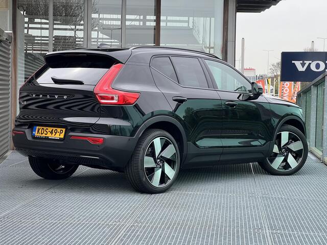 Volvo EX40 Single Motor Extended Range Ultra Black Ed. 82 kWh Panorama dak, Electr. verstelbare stoelen, 360 G Parkeer camera, Trekhaak semi elektrisch