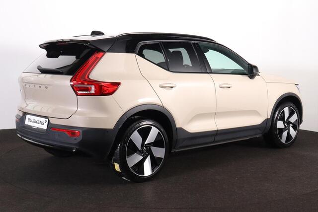 Volvo EX40 Twin Performance Ultra - Panorama/schuifdak - IntelliSafe Assist & Surround - 360º Camera - Harman/Kardon audio - Verwarmde voorstoelen, stuur & achterbank - Parkeersensoren voor & achter - Draadloze tel. lader - Warmtepomp - Extra getint glas - 20' LMV