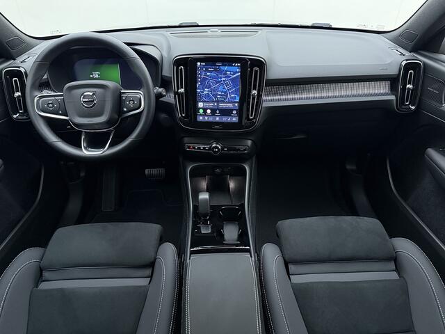 Volvo EX40 Extended Range Plus / Nubuck / 360 camera / Harman&Kardon / Stoel + Stuurw. Verwarming / BLIS / ACC / El. Trekhaak /