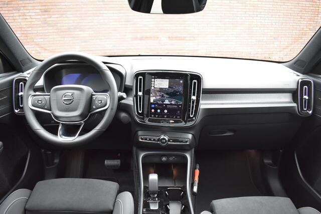 Volvo EX40 Extended Range 252PK Ultra Europa 82 kWh | 20'' | Extra getint glas |