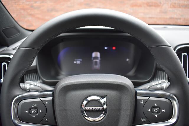 Volvo EX40 Extended Range 252PK Ultra Europa 82 kWh | 20'' | Extra getint glas |