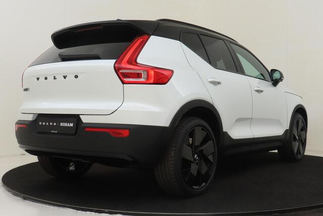 Volvo EX40 SINGLE MOTOR EXTENDED RANGE ULTRA BLACK EDITION EUROPA 82kWh -PANO.DAK|HARMAN/KARDON|360°CAM|POWER-SEATS|PRIVACY.GLAS|20"|SoH:100%