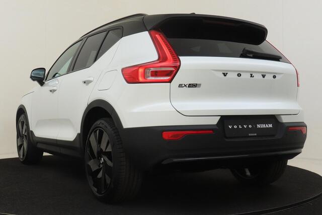 Volvo EX40 SINGLE MOTOR EXTENDED RANGE ULTRA BLACK EDITION EUROPA 82kWh -PANO.DAK|HARMAN/KARDON|360°CAM|POWER-SEATS|PRIVACY.GLAS|20"|SoH:100%