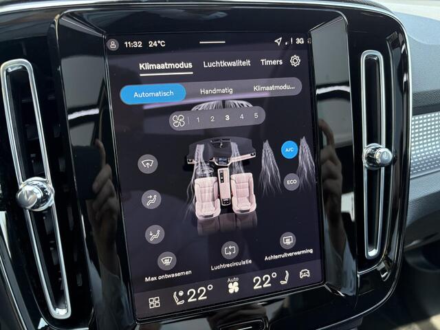 Volvo EX40 Single Motor Ext. Range Plus Bl. Ed. Europa 82 kWh | Harman/Kardon | Power Seats | BLIS | Adaptive Cruise Control | Stoelverwarming voor & achter | Stuurverwarming | Warmtepomp | Getint Glas |