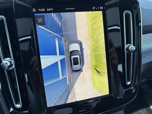 Volvo EX40 Single Motor Ext. Range Plus Bl. Ed. Europa 82 kWh | Harman/Kardon | Power Seats | BLIS | Adaptive Cruise Control | Stoelverwarming voor & achter | Stuurverwarming | Warmtepomp | Getint Glas |