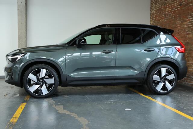 Volvo EX40 Single Motor Extended Range Ultra Europa 82 kWh | Semi-Electrische wegklapbare trekhaak | Panoramadak | 20" Lictmetalen velgen | Parkeersensoren voor + achter | 360° Parkeercamera | Harman Kardon Premium Audio | Electrische Bedienbare voorstoelen |