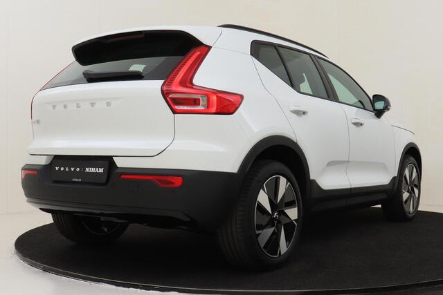 Volvo EX40 SINGLE MOTOR ESSENTIAL 70 kWh -CAMERA|CRUISE|DAB|CARPLAY|19"