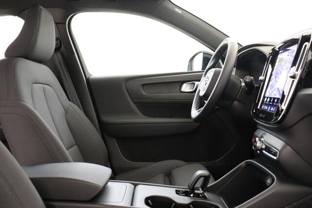 Volvo EX40 SINGLE MOTOR EXTENDED RANGE PLUS 82 kWh -HARMAN/KARDON|CAMERA|WARMTEPOMP|ADAP.CRUISE|BLIS|KEYLESS|TREKHAAK|19"ALL-SEASON|SoH:99%