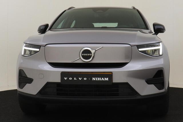 Volvo EX40 SINGLE MOTOR EXTENDED RANGE PLUS 82 kWh -HARMAN/KARDON|CAMERA|WARMTEPOMP|ADAP.CRUISE|BLIS|KEYLESS|TREKHAAK|19"ALL-SEASON|SoH:99%