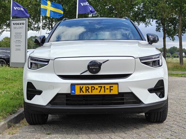 Volvo EX40 252PK Extended Range Plus Black Ed. 82 kWh | BLIS | ACC | PDC V+A | Pano | Verwarm. Stoelen/Stuur | Warmtepomp |