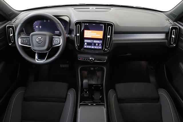 Volvo EX40 TWIN MOTOR ULTRA BLACK EDITION EUROPA 82 kWh -PANO.DAK|HARMAN/KARDON|360°CAM|LIGHTING|POWER-SEATS|PRIVACY.GLAS|20"|SoH:100%