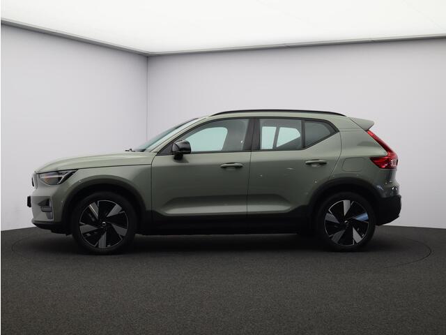 Volvo EX40 Single Motor Extended Range Plus 82 kWh Trekhaak / Parkeersensoren- Camera achter / 19'' / All-Season banden / Sage Green /