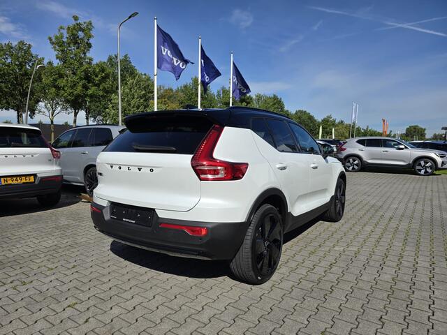 Volvo EX40 Single Motor Ext. Range Ultra Bl. Ed. Eur. 82 kWh | BLIS | Panorama dak | 360 Camera | Verwarm. Stoelen/Stuur | Warmtepomp |