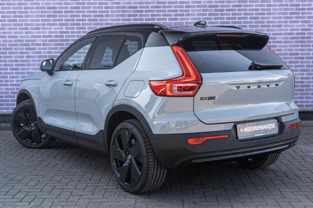 Volvo EX40 Single Motor Extended Range Ultra Black Edition Europa | Google | Long Range | Harman Kardon Audio | 20" Lichtmetalen Velgen | Panoramadak | Getint Glas | Elektrische Stoelverstelling | Nubuck Bekleding | Adaptive Cruise Control | Dodehoekdetectie | 360 Camera | Zitverlenging | Elek. Achterklep | Keyless
