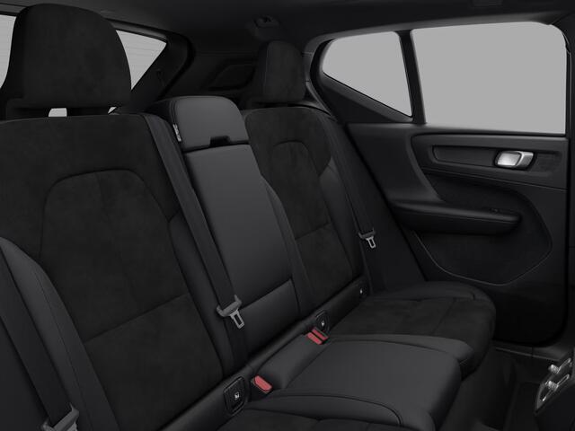 Volvo EX40 P5 Long Range Ultra Europa 82 kWh | Panoramadak | 360° camera | Harman Kardon | Stoel- en stuurverwarming