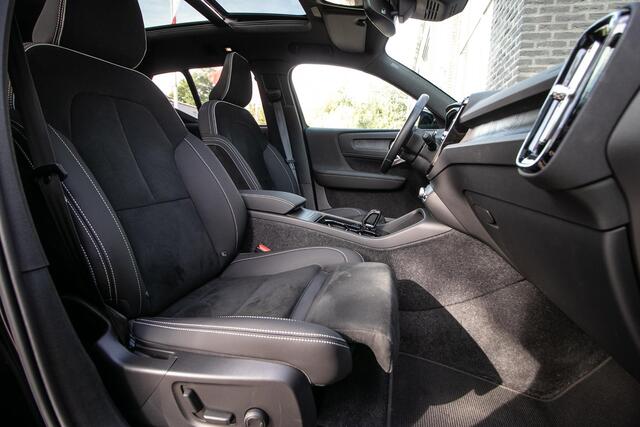 Volvo EX40 Single Motor Extended Range Ultra Black Ed. 82 kWh | Schuif/kantel dak | Trekhaak – foto 5
