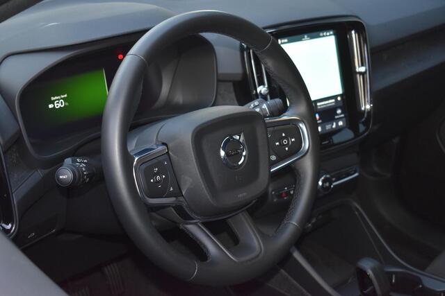 Volvo EX40 Single Motor Extended Range Plus 82 kWh | Trekhaak | Verwarmbare voorstoelen en stuurwiel | Warmtepomp | Premium audio by Harman Kardon | Keyless | Apple carplay/Android auto – foto 4