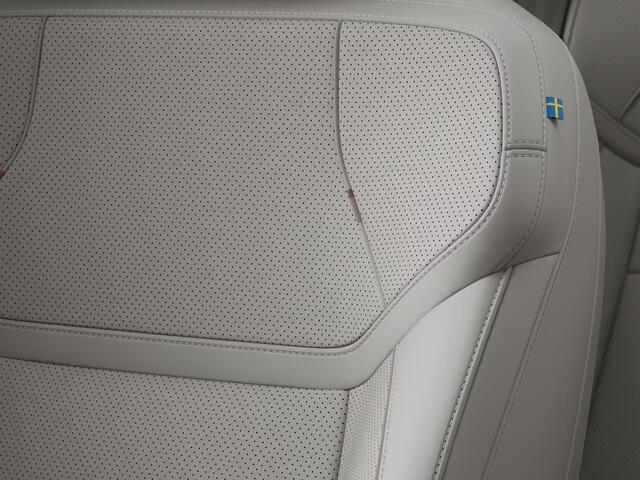 Volvo EX60 P10 AWD Ultra 95 kWh | Panoramadak | 360° camera | Bowers & Wilkins | Stoel- en stuurverwarming | Stoelventilatie