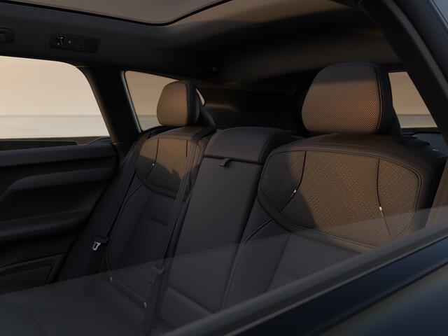 Volvo EX60 P10 AWD Ultra 95 kWh | Panoramadak | 360° camera | Bowers & Wilkins | Stoel- en stuurverwarming | Stoelventilatie
