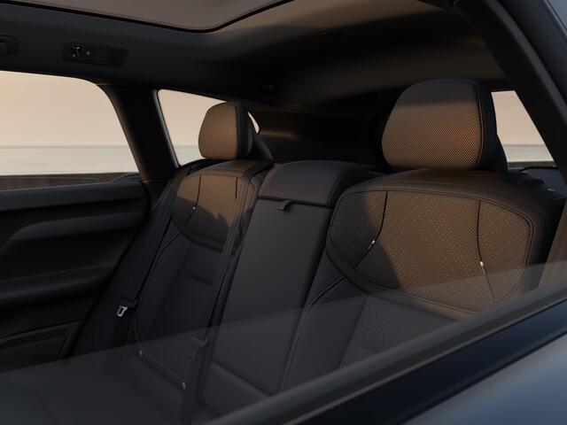 Volvo EX60 P10 AWD Ultra 95 kWh | Panoramadak | 360° camera | Bowers & Wilkins | Stoel- en stuurverwarming | Stoelventilatie