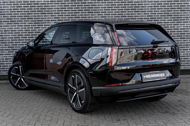 Volvo EX60 P10 AWD Ultra 95 kWh | 2.400 KG Trekgewicht | Google | Bowers & Wilkins Audio | Stoelventilatie | 360 Camera | HD Pixel LED Koplampen | Elektrochromatisch Panoramadak | Stoel-/Stuurverwarming | Getint Glas | Dodehoekdetectie | Pilot Assist Pack | Elek. Achterklep | 21" LM