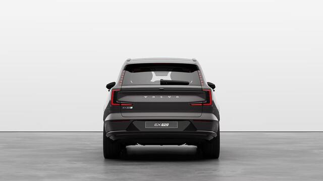Volvo EX90 Twin Motor Performance Ultra 7p. 111 kWh / Begin September bij Jacob Schaap Lelystad in de Showroom /