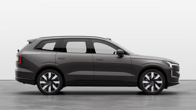 Volvo EX90 Twin Motor Performance Ultra 7p. 111 kWh / Begin September bij Jacob Schaap Lelystad in de Showroom /