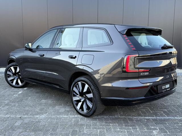 Volvo EX90 Twin Motor Ultra 7p. 111 kWh , Luchtvering , Elek. Trekhaak , Stoel+Stuur+Achterbank Verwarmd, Panoramadak , Bose-Audio , Massage , 360 Camera , Google , BLIS , Carplay , Adaptive Cruise , Pilot Assist ,