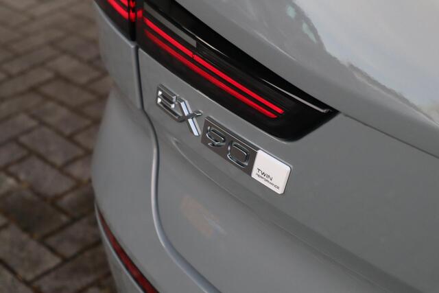 Volvo EX90 Twin Motor Performance Ultra 7p. 111 kWh | Uit voorraad leverbaar!|