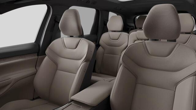 Volvo EX90 Twin Motor Performance Ultra 111 kWh / 517pk | Bowers & Wilkins | Luchtvering | Elektr. Trekhaak | Stoelventilatie & massage | Climate pack | Pilot Assist pack | 22" LM velgen | 3 jaar onderhoud incl.