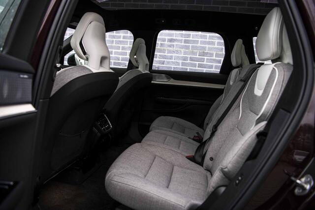 Volvo EX90 Twin Motor Performance Ultra | Bowers & Wilkins | Luchtvering | 22" | Stoelmassage | Pilot Assist Pack | Climate Pack | Donker Glas |