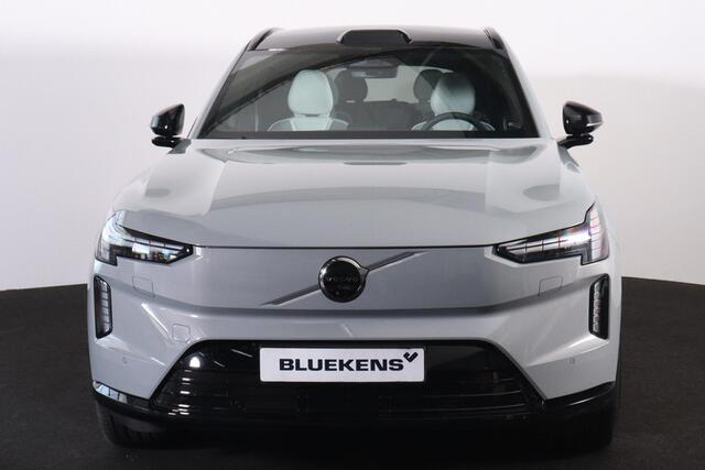 Volvo EX90 Performance Ultra 7p. 111 kWh - Luchtvering - Panoramadak - IntelliSafe Assist & Surround - 360º Camera - Bose Audio - Verwarmde voorstoelen, stuur & achterbank - Head up display - Extra getint glas - Elektr. inklapbare trekhaak - 22' LMV