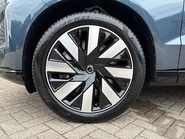 Volvo EX90 Twin Motor Ultra 7p. 111 kWh Uit voorraad leverbaar / Luchtvering / 7 zitplaatsen / Pilot assist-pakket /