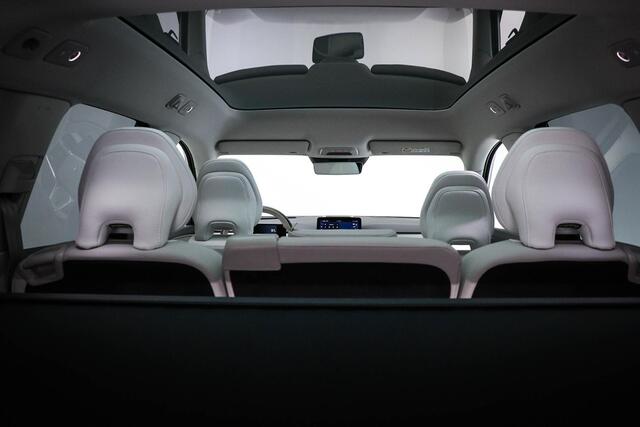 Volvo EX90 Twin Motor Performance Ultra 7p. 111 kWh | CLIMATE PACK | LUCHTVERING | STUURVERWARMING | 360 CAMERA