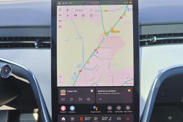 Volvo EX90 Performance Ultra 7p. 111 kWh - Luchtvering - Panoramadak - IntelliSafe Assist & Surround - 360º Camera - Bowers & Wilkins audo - Verwarmde voorstoelen, stuur & achterbank - Parkeersensoren voor & achter - Head up display - Extra getint glas - Inklapbare 