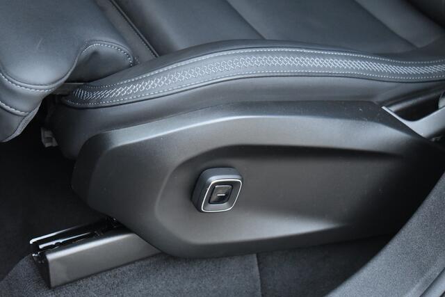 Volvo EX90 Twin Motor Performance 517PK Ultra 7p. 111 kWh | Trekhaak | Luchtvering | Climate | 22'' | Bose |