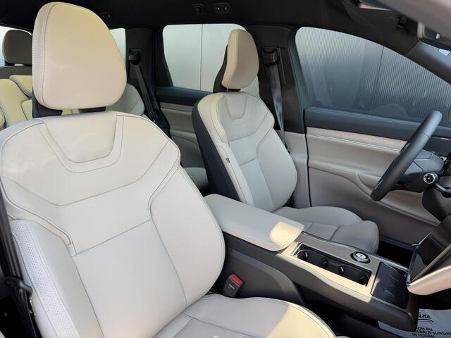 Volvo EX90 Single Motor Plus 7p. 92 kWh 21 inch lichtmetaal / all-season banden / elektrochromatisch panoramadak